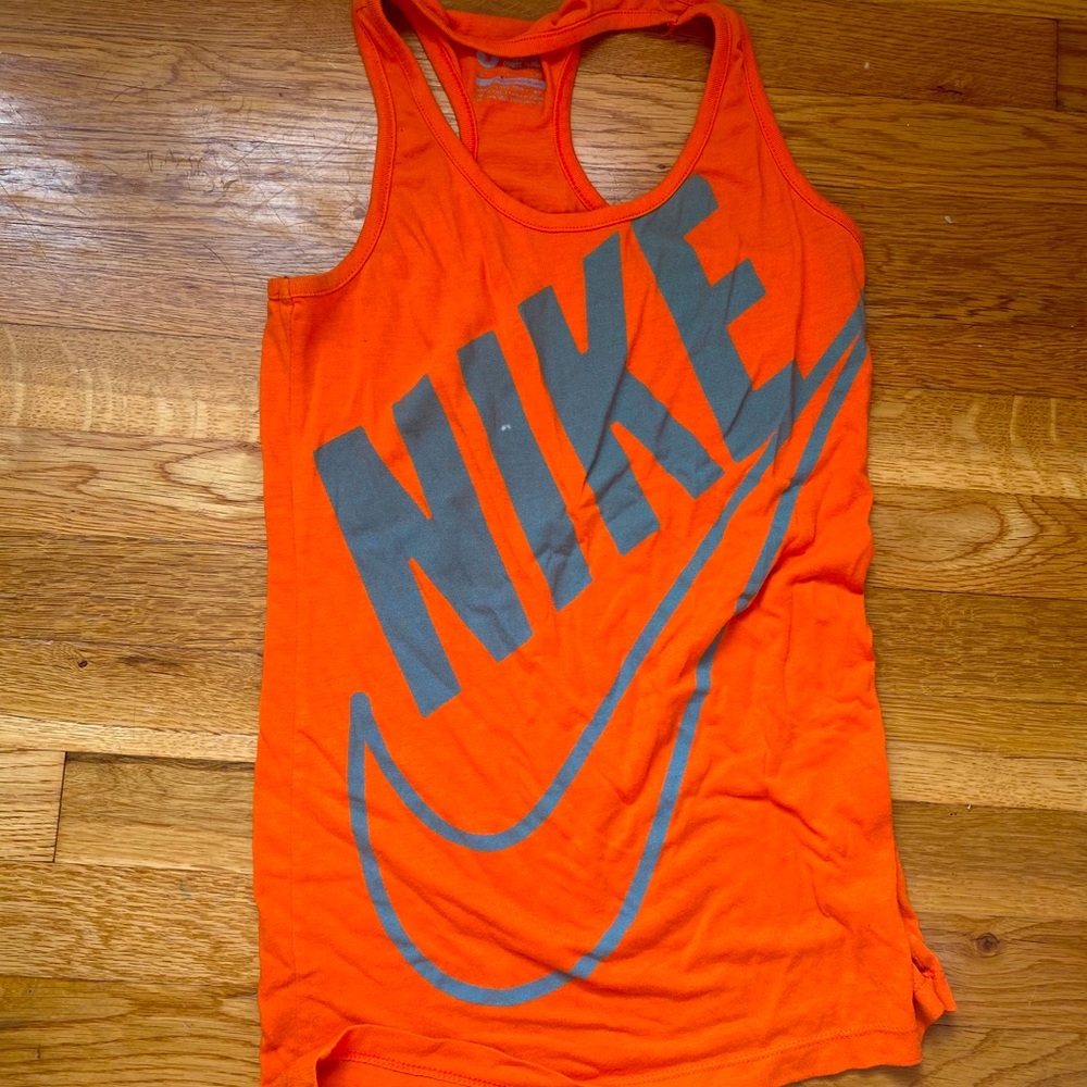Women’s Nike tank top